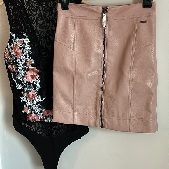 Armani Exchange Dresses & Skirts - New Armani Exchange Mauve Pink Vegan Snakeskin Embossed Leather Zip Mini Skirt